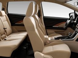 Mitsubishi Xpander Cross Premium 2024 full