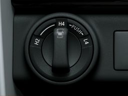 Toyota Fortuner GX2 4×2 204 full