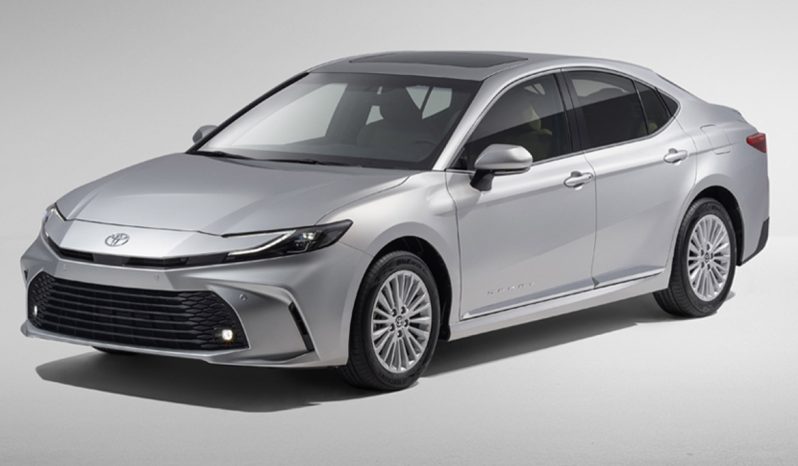 Toyota Camry LE 2024 full