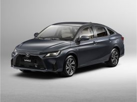 Toyota Yaris  Y PLUS 2024