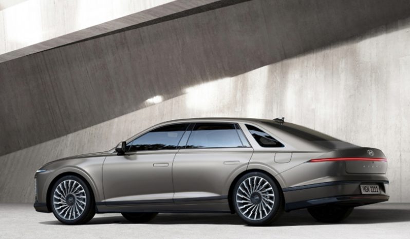 Hyundai Azera Classic 2024 full